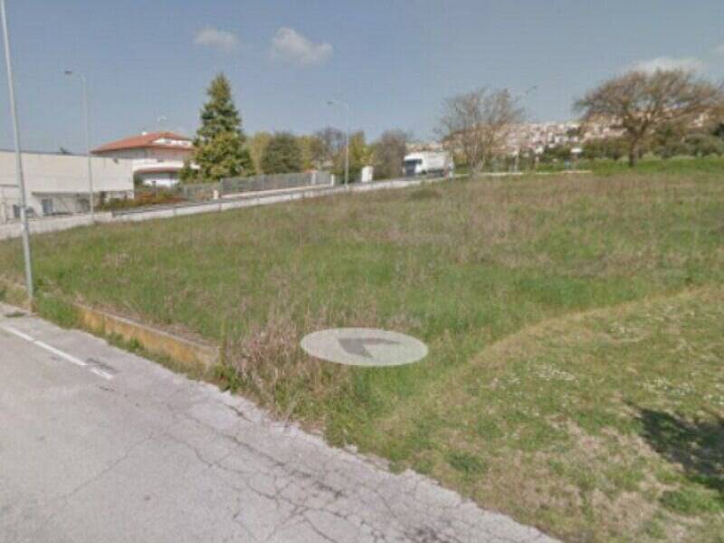 foto principale del terreno