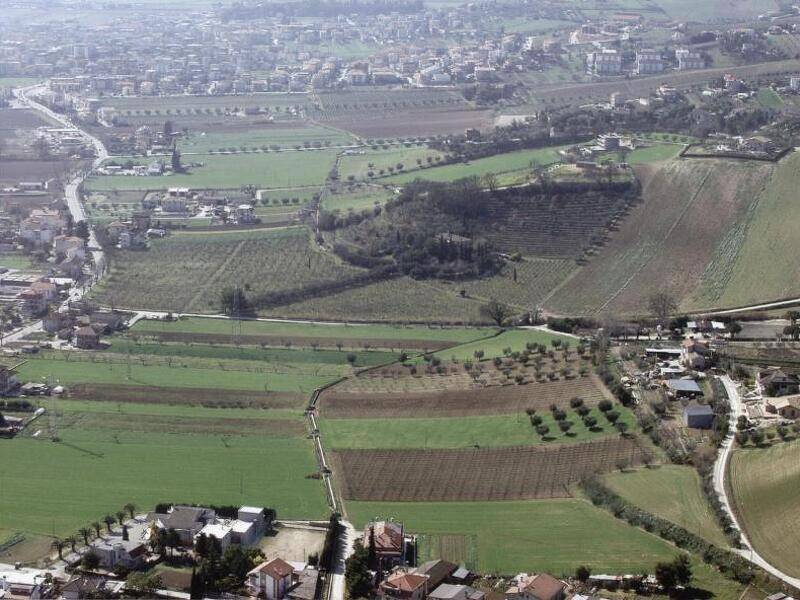 foto principale del terreno