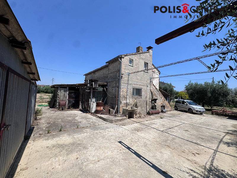 foto principale del terreno