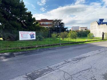 foto principale del terreno