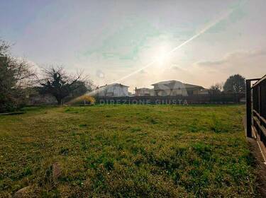 foto principale del terreno