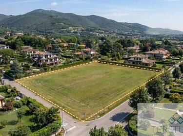 foto principale del terreno