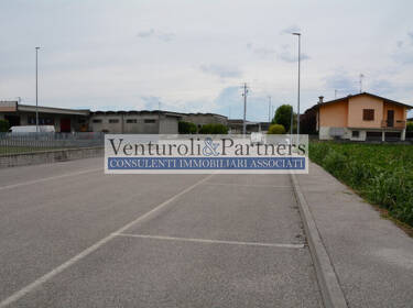 foto principale del terreno