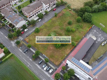 foto principale del terreno