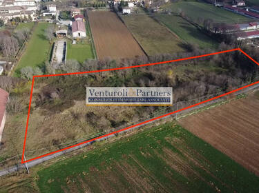 foto principale del terreno