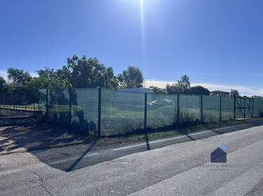 foto principale del terreno