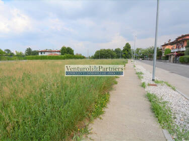 foto principale del terreno