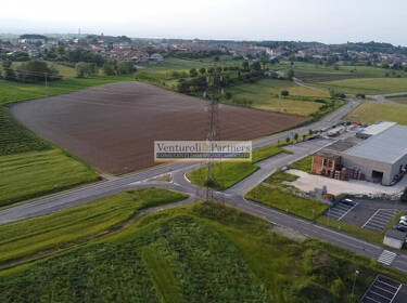 foto principale del terreno