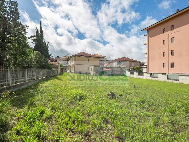 foto principale del terreno