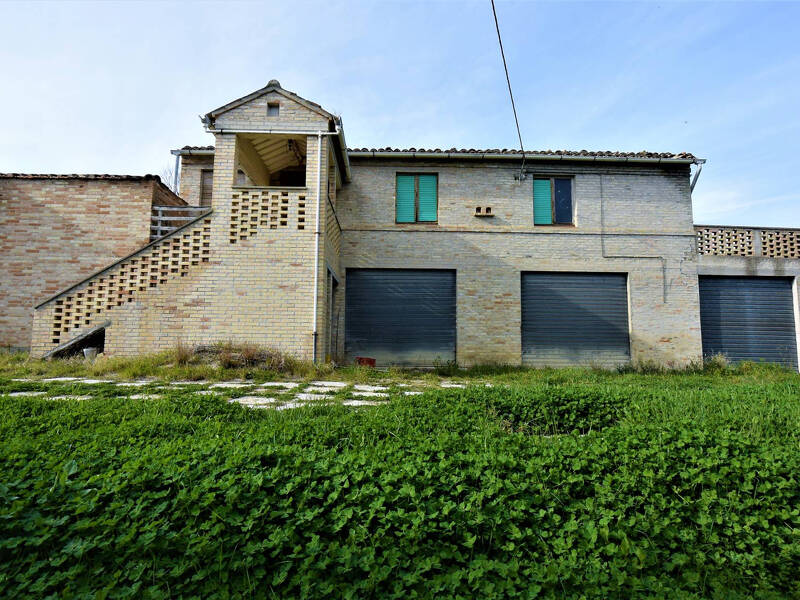 foto principale del terreno