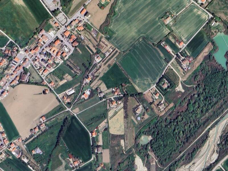 foto principale del terreno
