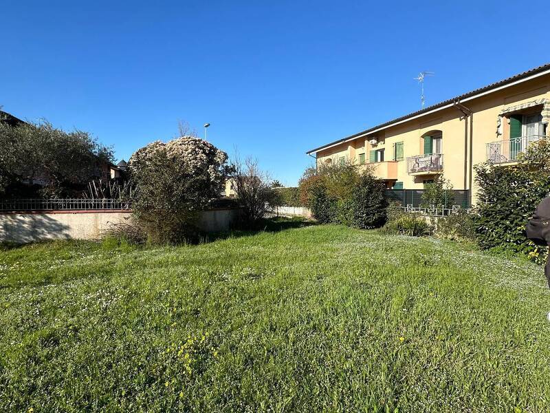 foto principale del terreno