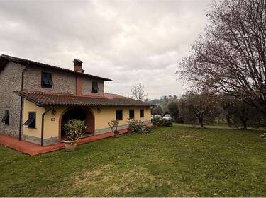 foto principale del terreno