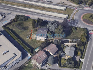 foto principale del terreno