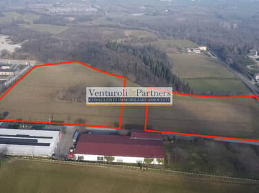 foto principale del terreno