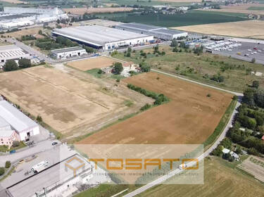 foto principale del terreno