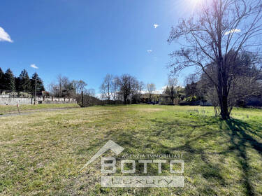 foto principale del terreno