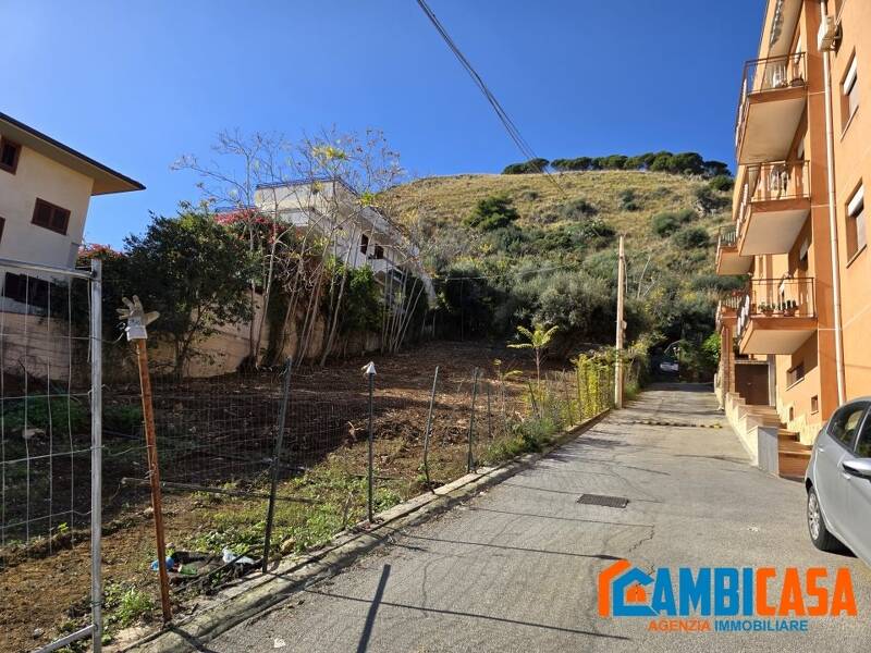 foto principale del terreno