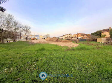 foto principale del terreno