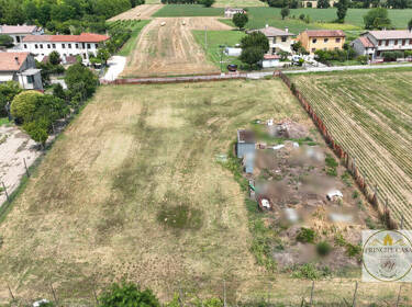 foto principale del terreno