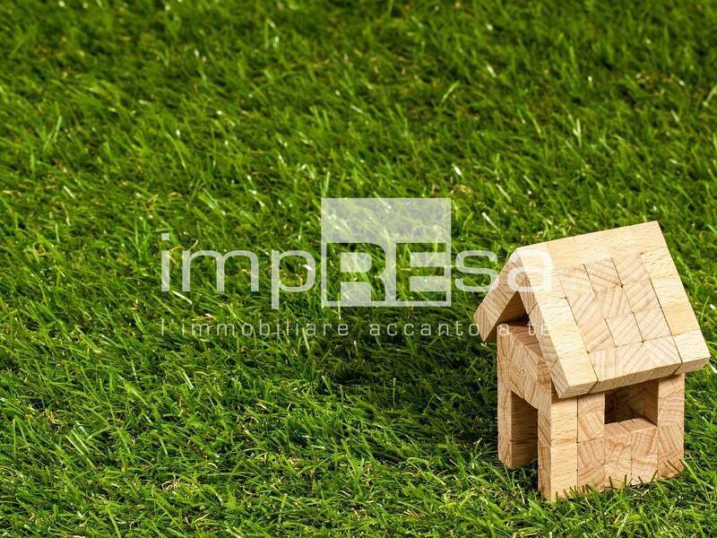 foto principale del terreno