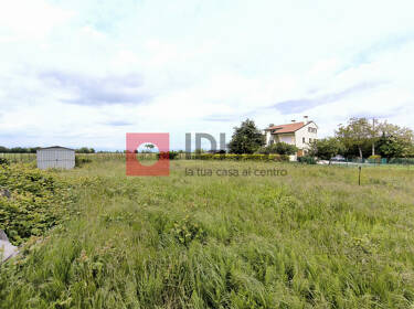 foto principale del terreno