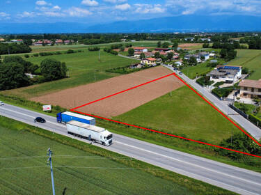 foto principale del terreno