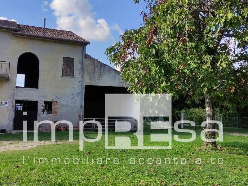 foto principale del terreno