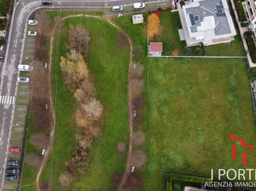 foto principale del terreno