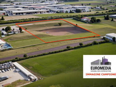 foto principale del terreno