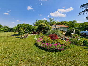 foto principale del terreno