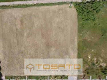 foto principale del terreno