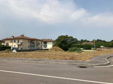 foto principale del terreno